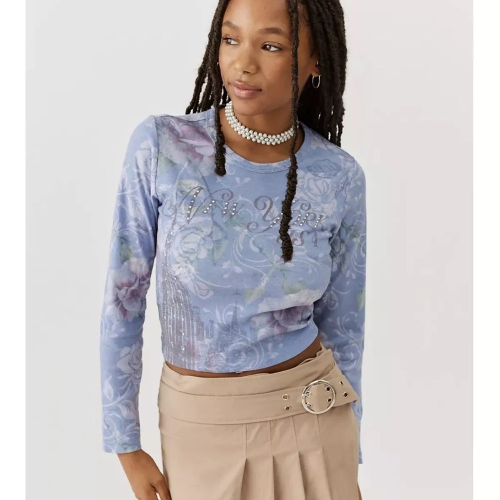 Blue Cropped Long Sleeve Blouse with Tie-Dye Pattern